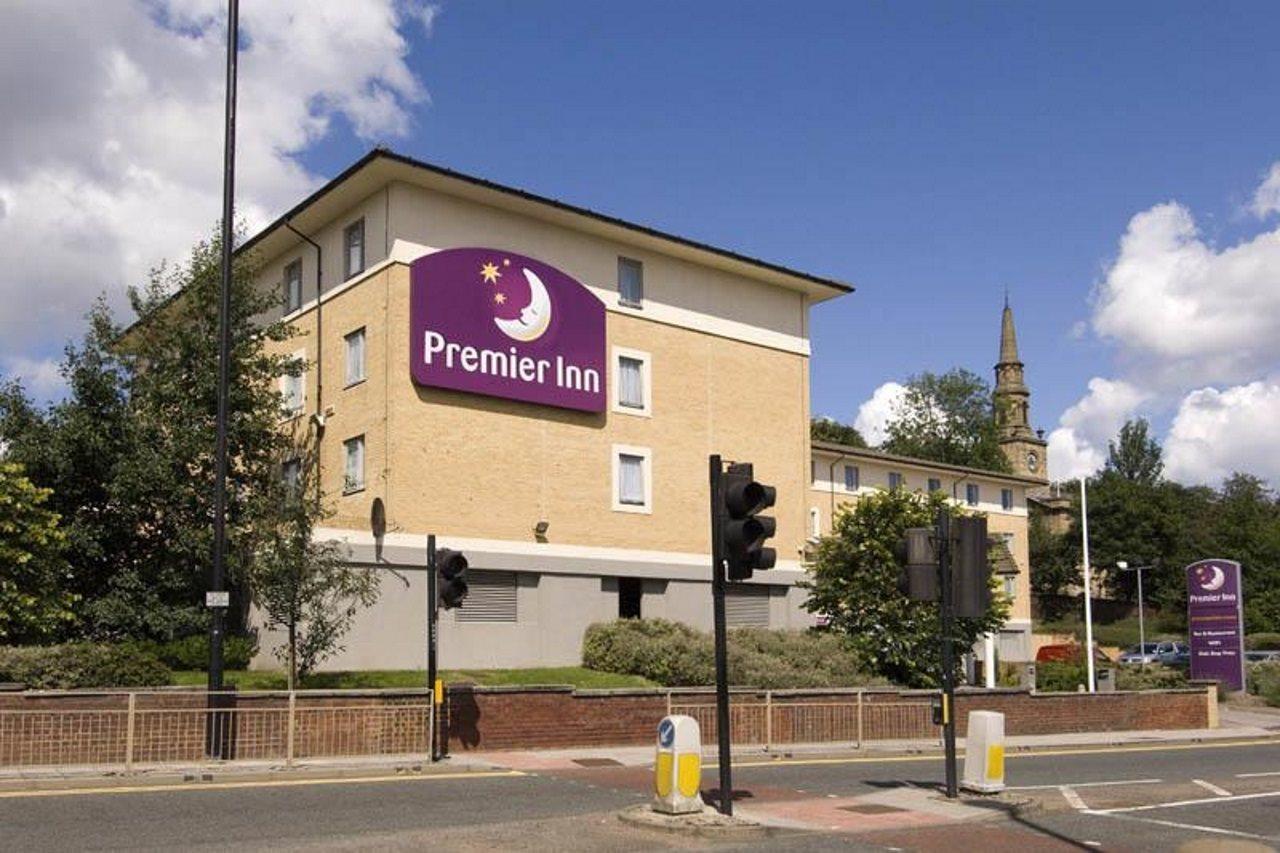 Premier Inn Newcastle City Centre Millennium Bridge Exterior photo